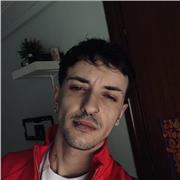 Tutor de español que enseña a personas de todas las edades. Adaptado a su ritmo.